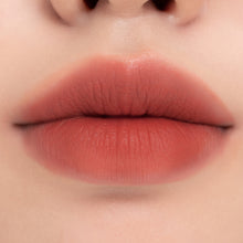 Load image into Gallery viewer, Rom&nd Zero Matte Lipstick 02 All That Jazz