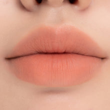 Load image into Gallery viewer, Rom&amp;nd Zero Matte Lipstick 09 Shell Nude
