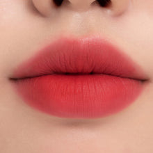 Load image into Gallery viewer, Rom&amp;nd Zero Matte Lipstick 12 Something

